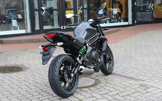 Gebrauchtmotorrad Kawasaki ER-6n - Bild 3