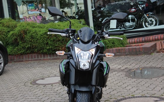 Gebrauchtmotorrad Kawasaki ER-6n - Bild 8