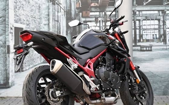 Gebrauchtmotorrad Honda CB750 Hornet - Bild 12