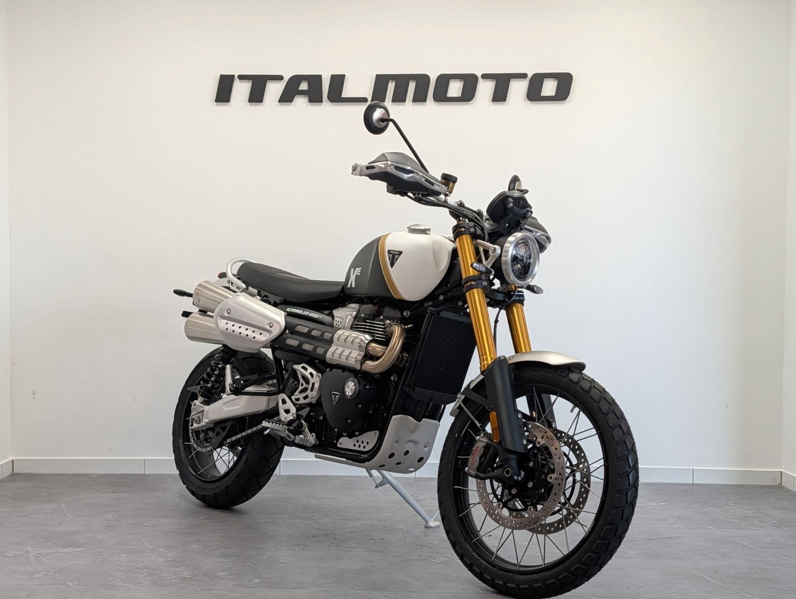 Triumph Scrambler 1200 XE