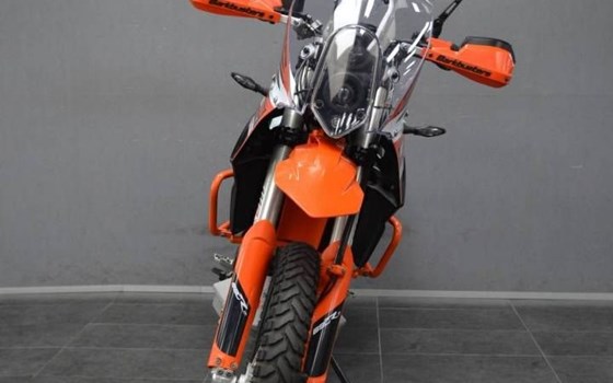Gebrauchtmotorrad KTM 690 Enduro R - Bild 2
