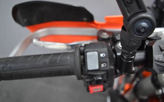 Gebrauchtmotorrad KTM 690 Enduro R - Bild 9