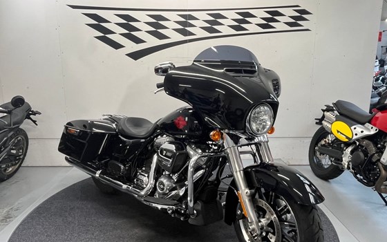 Gebrauchtmotorrad Harley-Davidson Touring Electra Glide Standard FLHT - Bild 1