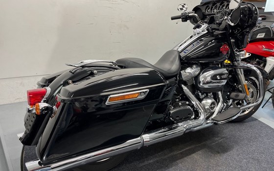 Gebrauchtmotorrad Harley-Davidson Touring Electra Glide Standard FLHT - Bild 9