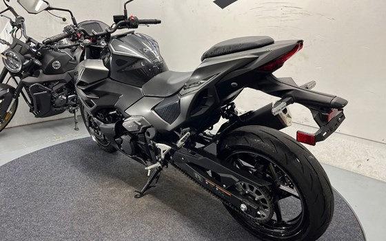 Gebrauchtmotorrad Kawasaki Z7 Hybrid - Bild 5