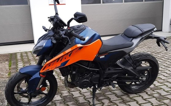 Gebrauchtmotorrad KTM 125 Duke - Bild 6