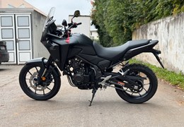 Neumotorrad Honda NX500