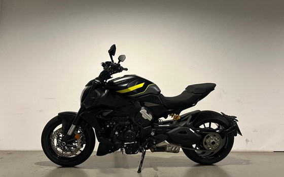 Gebrauchtmotorrad Ducati Diavel V4 - Bild 4