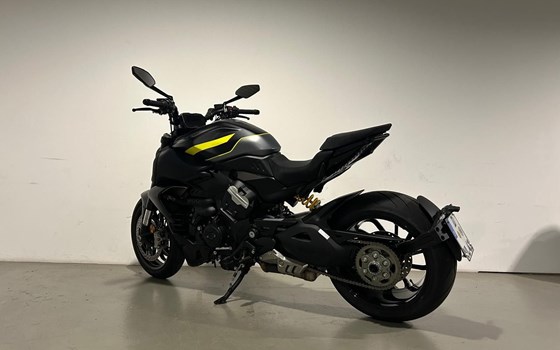 Gebrauchtmotorrad Ducati Diavel V4 - Bild 5