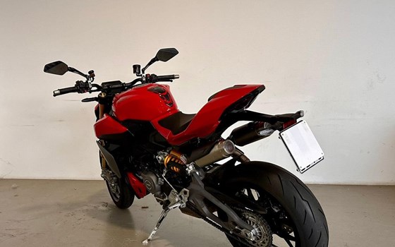 Gebrauchtmotorrad Ducati Streetfighter V2 S - Bild 4