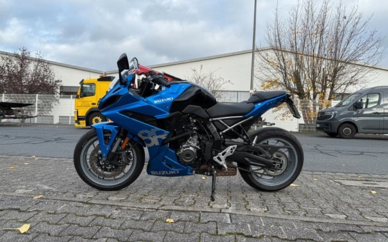 Gebrauchtmotorrad Suzuki GSX-8R - Bild 8
