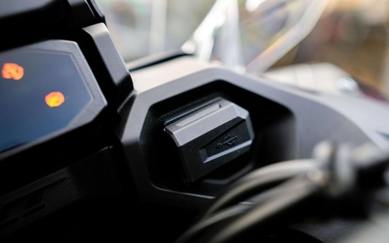 Gebrauchtmotorrad Honda NT1100 - Bild 9