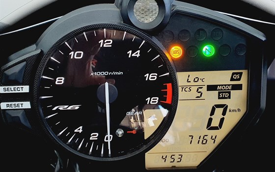 Gebrauchtmotorrad Yamaha YZF-R6 - Bild 9