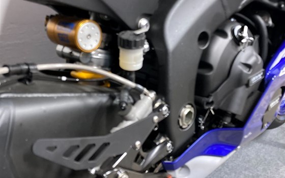 Gebrauchtmotorrad Yamaha R6 RACE - Bild 3