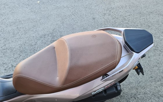 Gebrauchtmotorrad Sym HD 300 - Bild 7