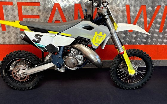 Gebrauchtmotorrad Husqvarna TC 50 - Bild 3
