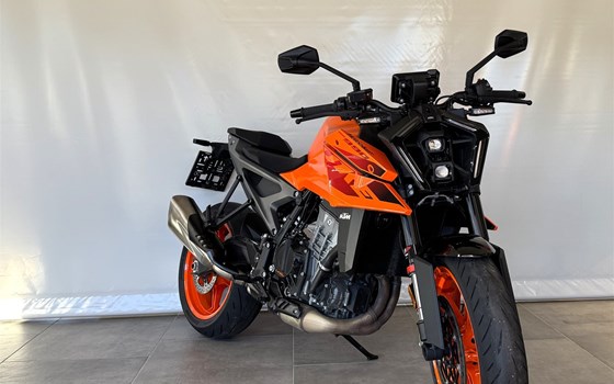 Gebrauchtmotorrad KTM 990 Duke - Bild 3