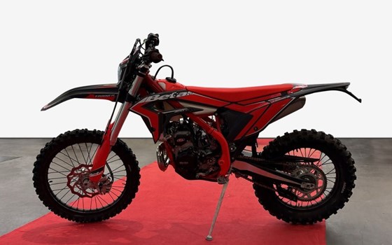 Neufahrzeug Beta Xtrainer 300 - Bild 2