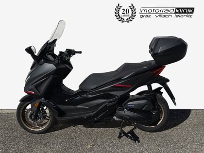 Gebrauchtmotorrad Honda Forza 125 - Bild 1