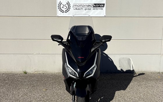 Gebrauchtmotorrad Honda Forza 125 - Bild 3