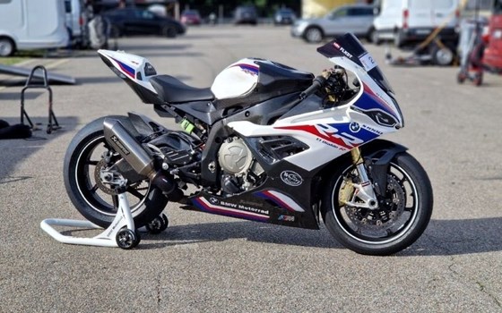 Gebrauchtmotorrad BMW S 1000 RR - Bild 1