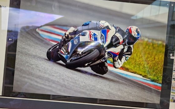 Gebrauchtmotorrad BMW S 1000 RR - Bild 11