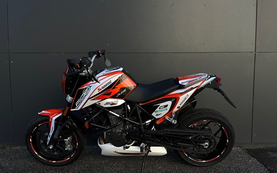 Gebrauchtmotorrad KTM 690 Duke - Bild 2