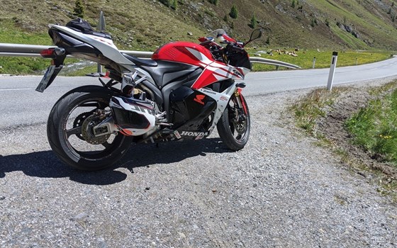 Gebrauchtmotorrad Honda CBR600RR - Bild 3