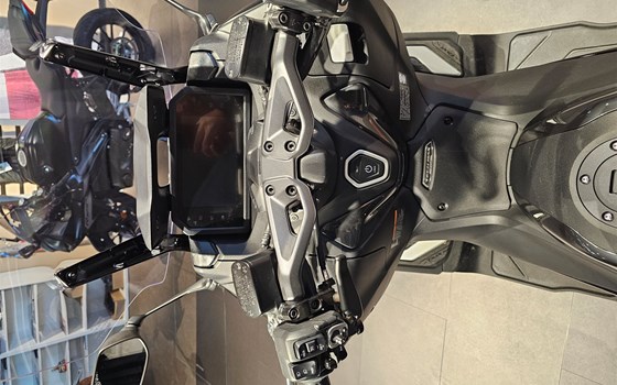 Neufahrzeug Yamaha TMAX 560 Tech Max - Bild 7