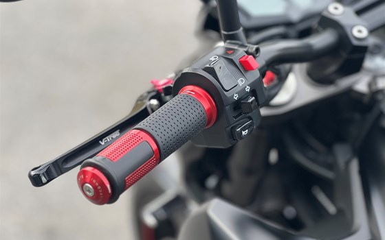 Gebrauchtmotorrad Kawasaki Z 800 - Bild 5