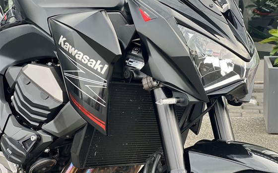 Gebrauchtmotorrad Kawasaki Z 800 - Bild 6