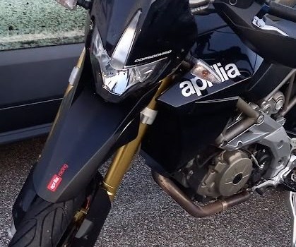 Gebrauchtmotorrad Aprilia Dorsoduro 750 - Bild 3