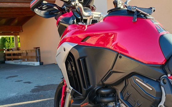 Gebrauchtmotorrad Ducati Multistrada V4 S - Bild 8