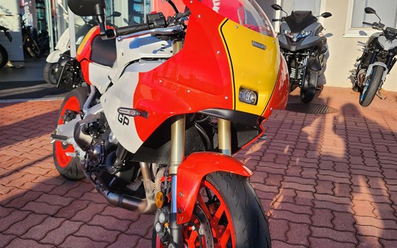 Gebrauchtmotorrad Yamaha XSR900 GP - Bild 2