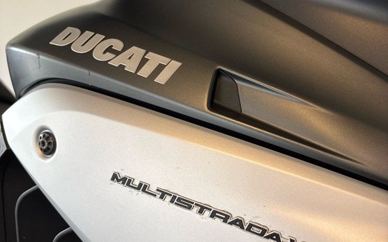 Gebrauchtmotorrad Ducati Multistrada V4 S - Bild 7