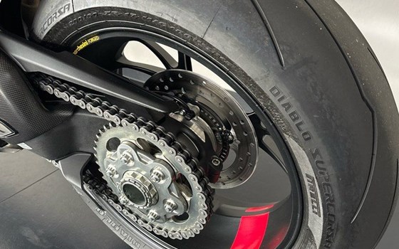 Gebrauchtmotorrad Ducati Panigale V4 S - Bild 12