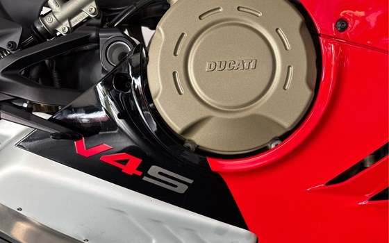 Gebrauchtmotorrad Ducati Panigale V4 S - Bild 6