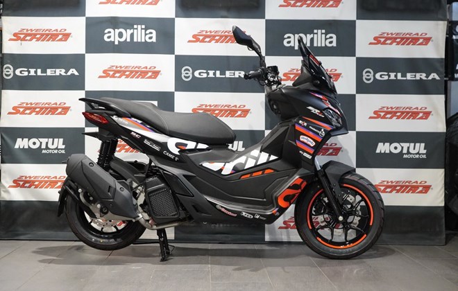Aprilia SR GT Replica 200
