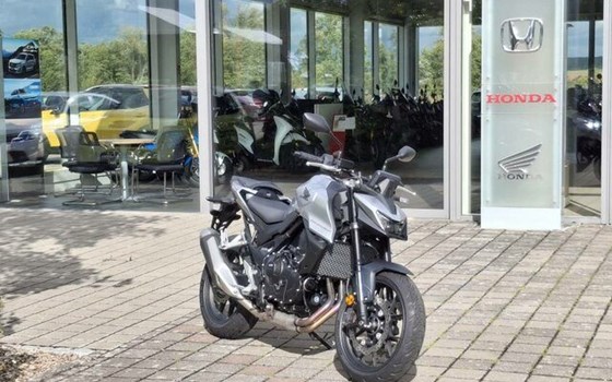 Neufahrzeug Honda CB750 Hornet - Bild 1