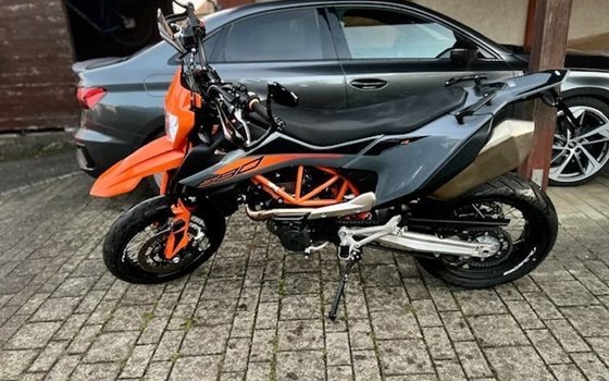 Motorrad Occasion KTM 690 SMC R - Bild 1