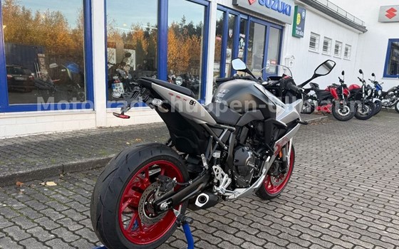 Neufahrzeug Suzuki GSX-8R - Bild 2