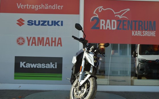 Gebrauchtmotorrad Suzuki GSX-8S - Bild 2