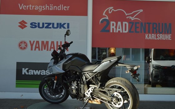 Gebrauchtmotorrad Suzuki GSX-8S - Bild 5