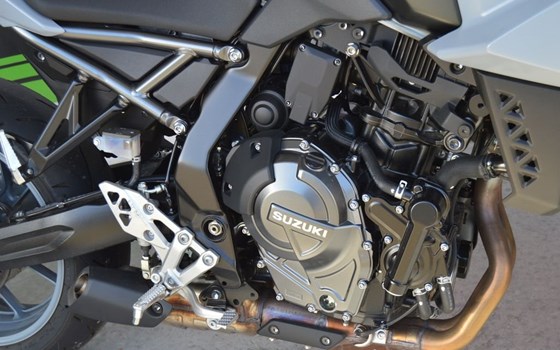 Gebrauchtmotorrad Suzuki GSX-8S - Bild 8