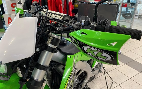 Gebrauchtmotorrad Kawasaki KX450F - Bild 6