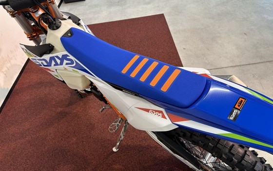 Neufahrzeug KTM 300 EXC SIX DAYS - Bild 14