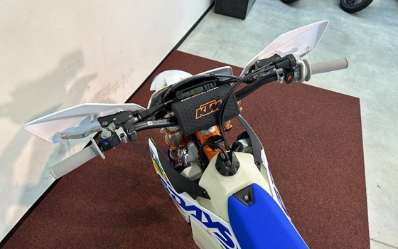 Neufahrzeug KTM 300 EXC SIX DAYS - Bild 15