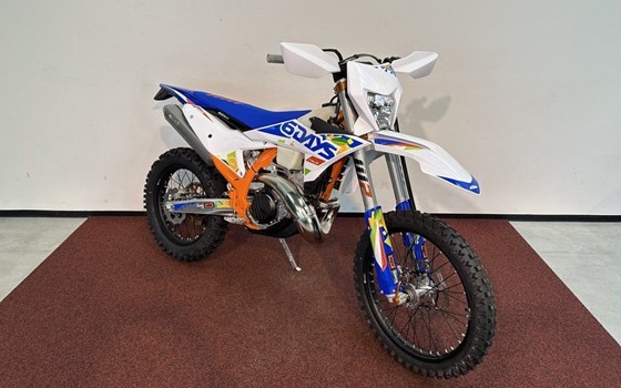 Neufahrzeug KTM 300 EXC SIX DAYS - Bild 2