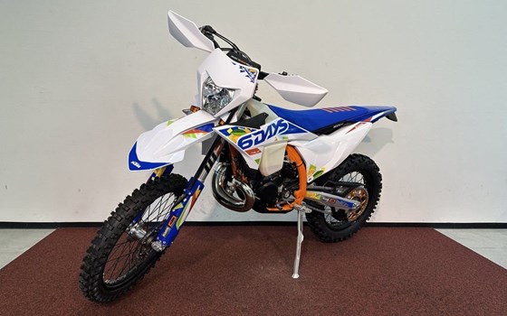 Neufahrzeug KTM 300 EXC SIX DAYS - Bild 4