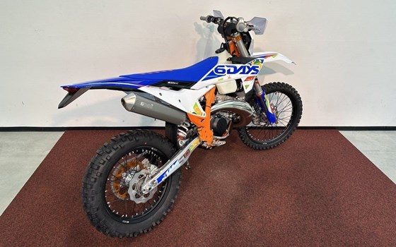 Neufahrzeug KTM 300 EXC SIX DAYS - Bild 8
